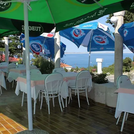 Triple Starigrad 3335e 3* Starigrad Paklenica
